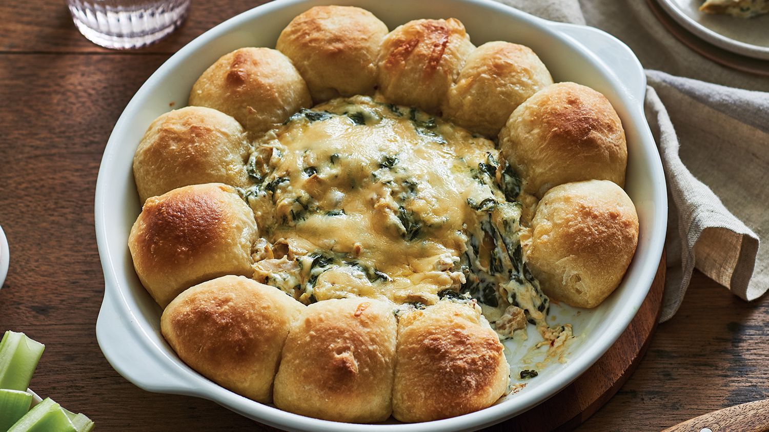 Baked Cheesy Spinach Dip with Pull-Apart Bread